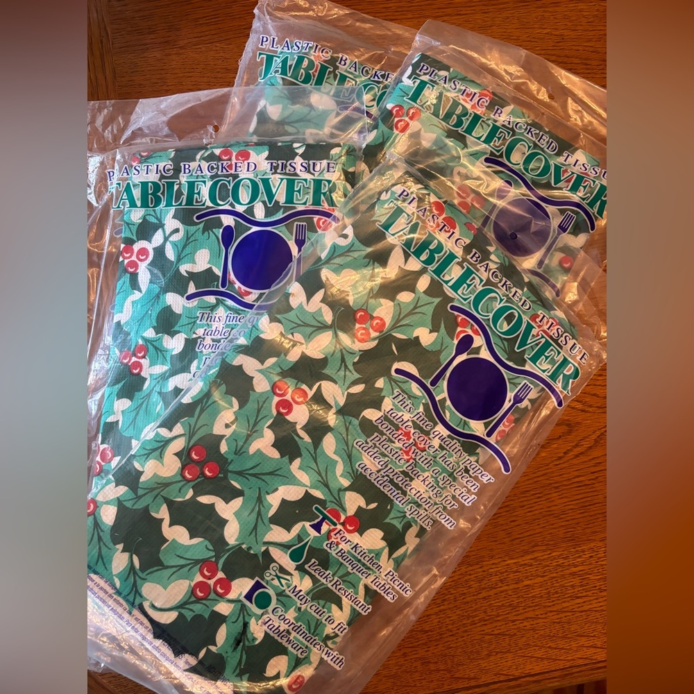 Plastic-backed tissue Christmas Table Cover bundle